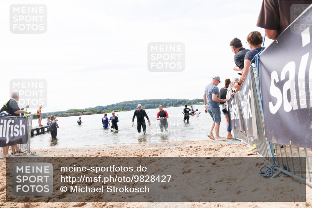 21.06.2026 - Viking Triathlon Michael Strokosch http://msf.ph/oto/9828427 21.06.2026 10:50:59 Schwimmen 66, 76, 184 meine-sportfotos.de