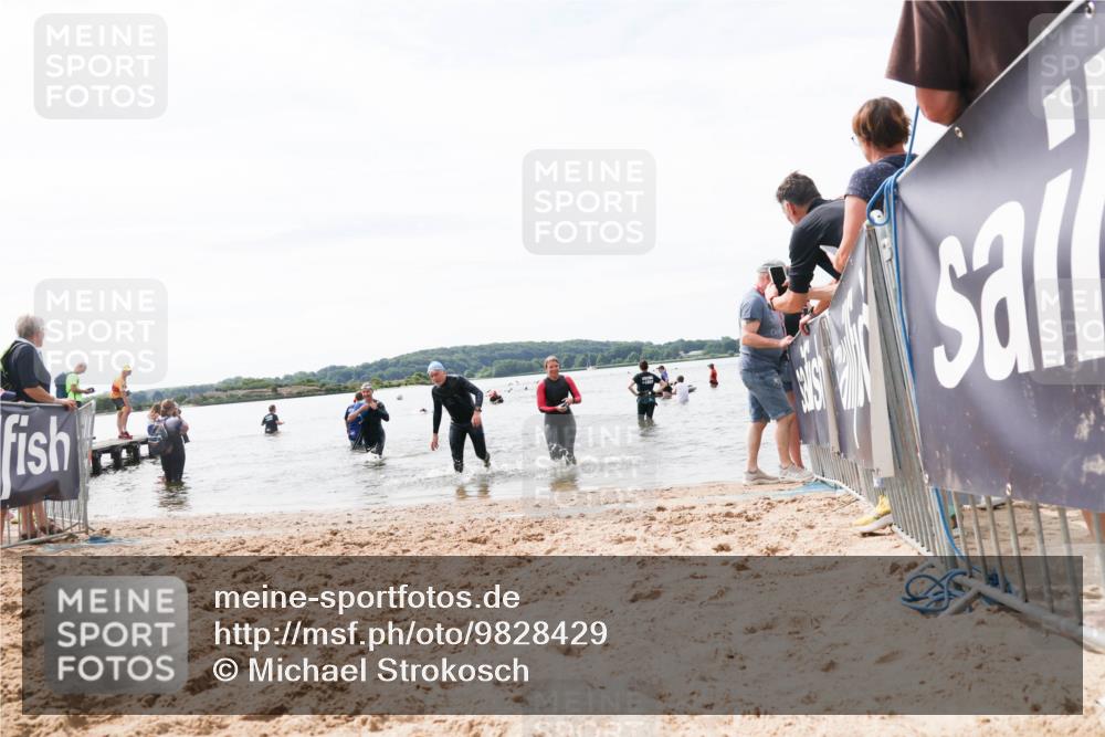 21.06.2026 - Viking Triathlon Michael Strokosch http://msf.ph/oto/9828429 21.06.2026 10:51:00 Schwimmen 66, 76, 184 meine-sportfotos.de