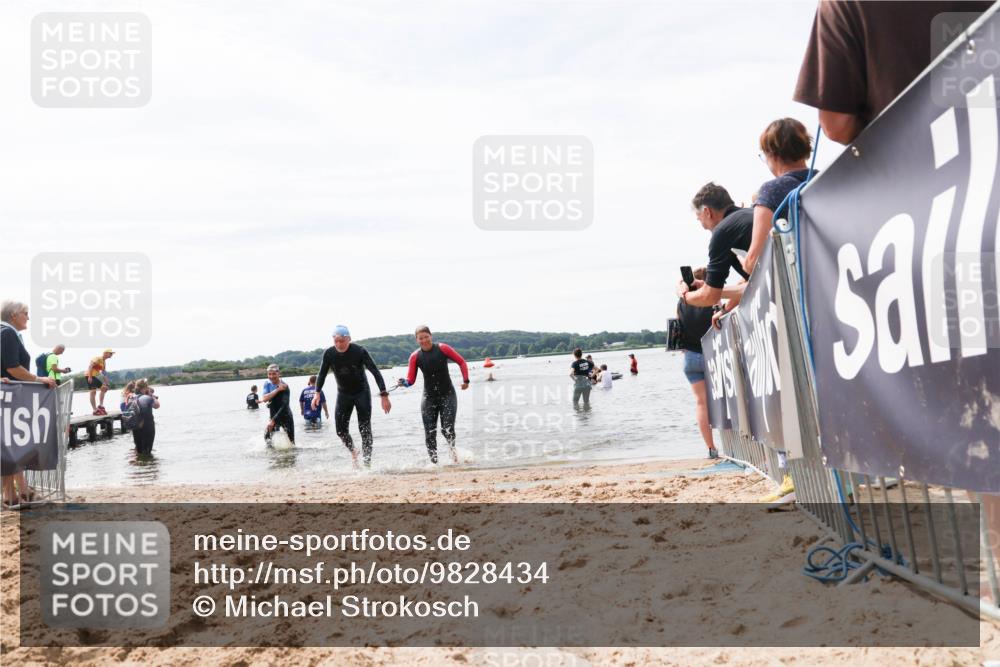 21.06.2026 - Viking Triathlon Michael Strokosch http://msf.ph/oto/9828434 21.06.2026 10:51:01 Schwimmen 66, 76, 184 meine-sportfotos.de