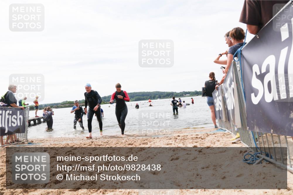21.06.2026 - Viking Triathlon Michael Strokosch http://msf.ph/oto/9828438 21.06.2026 10:51:03 Schwimmen 66, 76, 184 meine-sportfotos.de