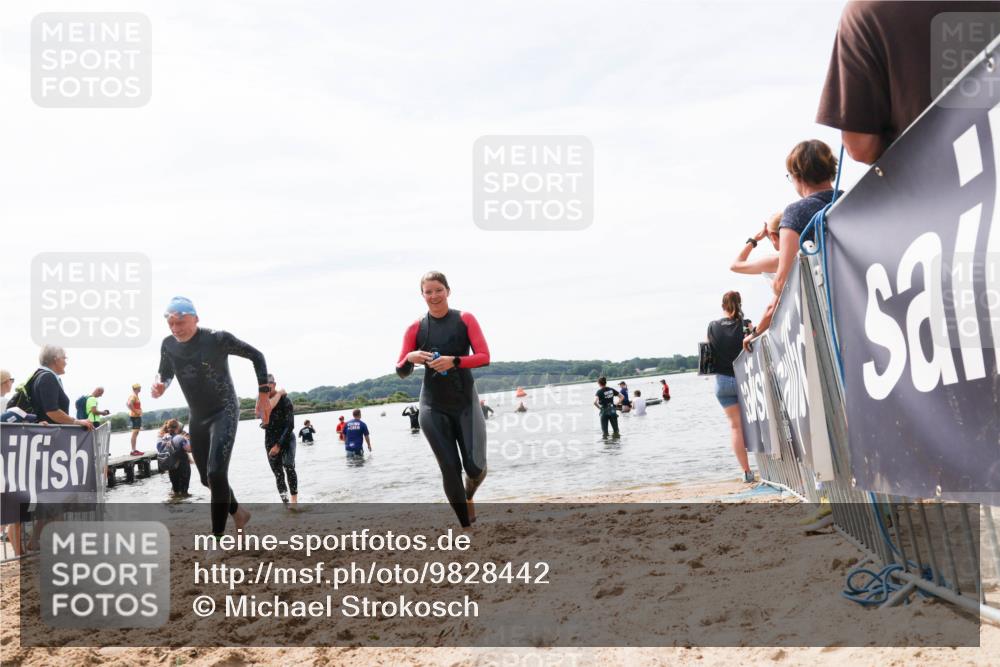 21.06.2026 - Viking Triathlon Michael Strokosch http://msf.ph/oto/9828442 21.06.2026 10:51:04 Schwimmen 66, 76, 184 meine-sportfotos.de
