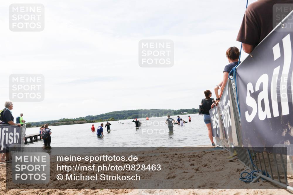 21.06.2026 - Viking Triathlon Michael Strokosch http://msf.ph/oto/9828463 21.06.2026 10:51:11 Schwimmen 66 meine-sportfotos.de