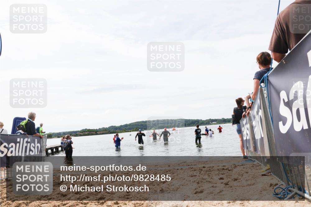 21.06.2026 - Viking Triathlon Michael Strokosch http://msf.ph/oto/9828485 21.06.2026 10:51:19 Schwimmen  meine-sportfotos.de