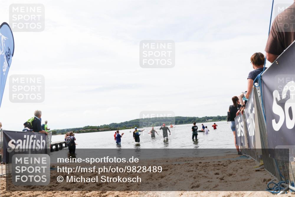 21.06.2026 - Viking Triathlon Michael Strokosch http://msf.ph/oto/9828489 21.06.2026 10:51:20 Schwimmen  meine-sportfotos.de
