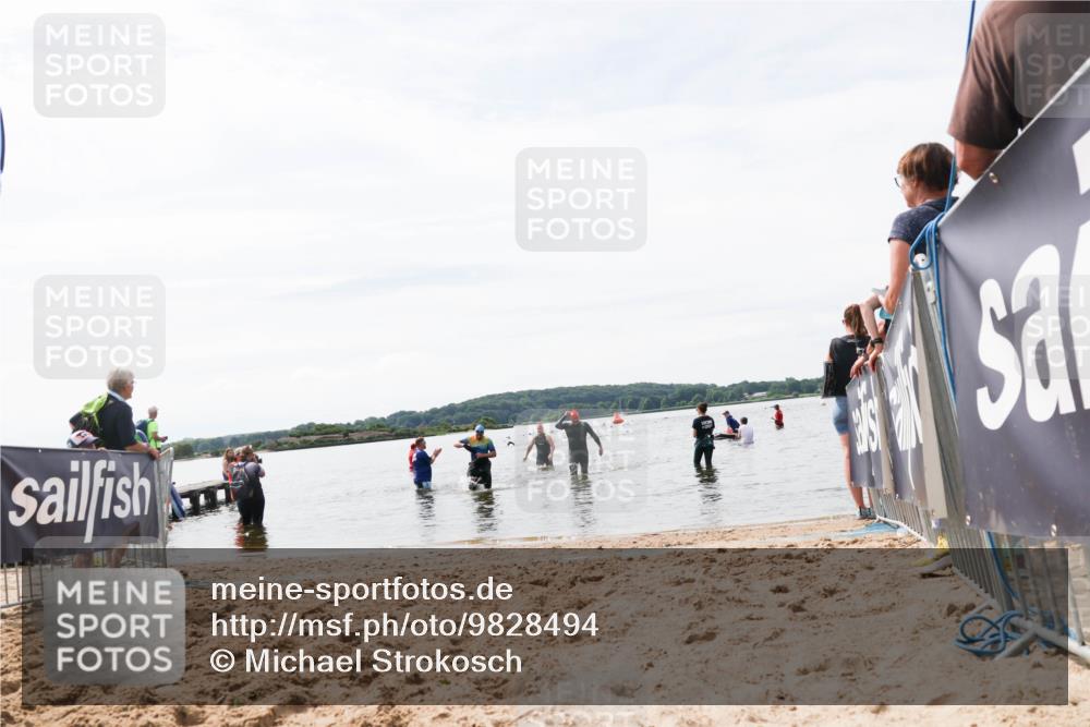 21.06.2026 - Viking Triathlon Michael Strokosch http://msf.ph/oto/9828494 21.06.2026 10:51:22 Schwimmen 335 meine-sportfotos.de