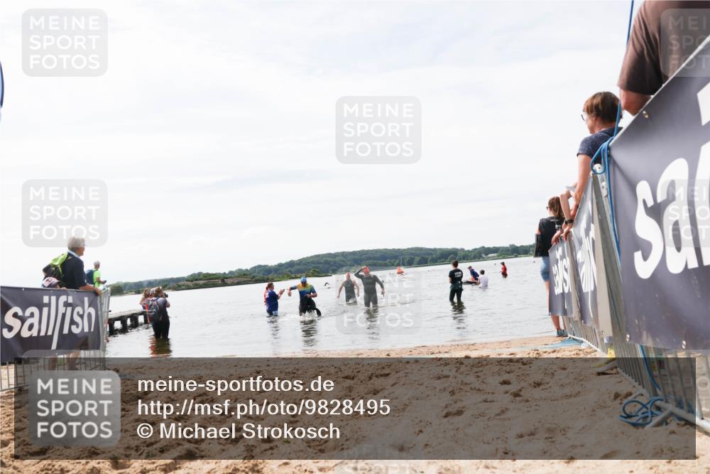 21.06.2026 - Viking Triathlon Michael Strokosch http://msf.ph/oto/9828495 21.06.2026 10:51:22 Schwimmen 335 meine-sportfotos.de