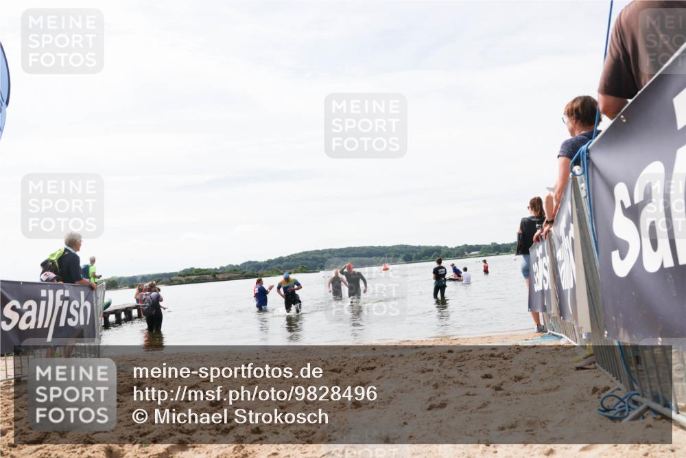 21.06.2026 - Viking Triathlon Michael Strokosch http://msf.ph/oto/9828496 21.06.2026 10:51:22 Schwimmen 335 meine-sportfotos.de
