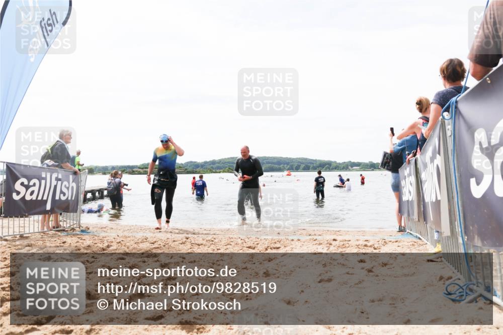 21.06.2026 - Viking Triathlon Michael Strokosch http://msf.ph/oto/9828519 21.06.2026 10:51:30 Schwimmen 335, 609, 628 meine-sportfotos.de