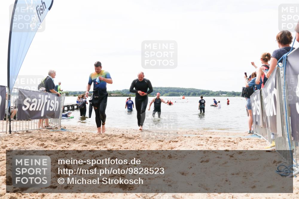 21.06.2026 - Viking Triathlon Michael Strokosch http://msf.ph/oto/9828523 21.06.2026 10:51:31 Schwimmen 335, 609, 628 meine-sportfotos.de