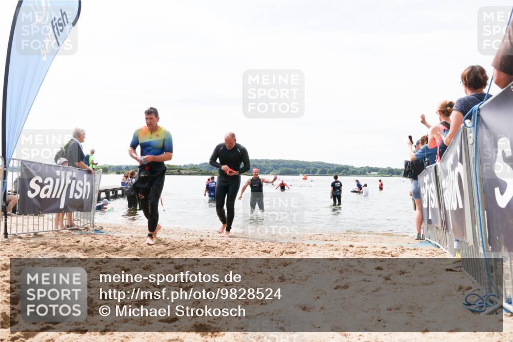 21.06.2026 - Viking Triathlon Michael Strokosch http://msf.ph/oto/9828524 21.06.2026 10:51:32 Schwimmen 335, 609, 628 meine-sportfotos.de