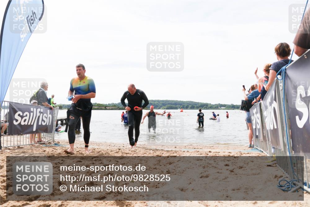 21.06.2026 - Viking Triathlon Michael Strokosch http://msf.ph/oto/9828525 21.06.2026 10:51:32 Schwimmen 335, 609, 628 meine-sportfotos.de