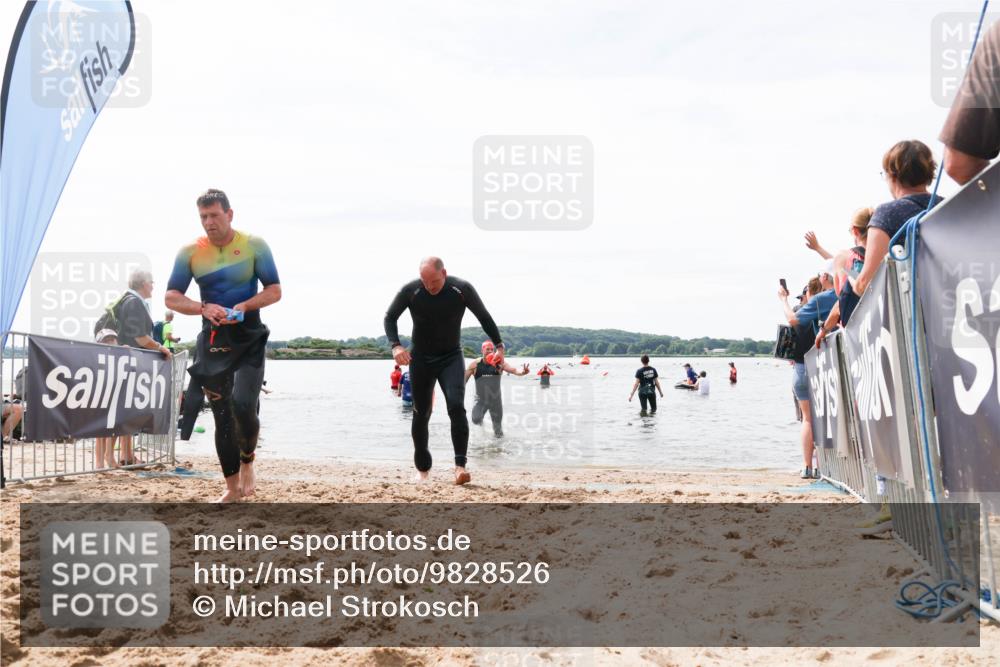 21.06.2026 - Viking Triathlon Michael Strokosch http://msf.ph/oto/9828526 21.06.2026 10:51:32 Schwimmen 335, 609, 628 meine-sportfotos.de