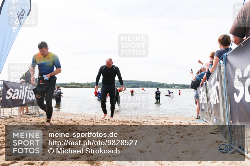 21.06.2026 - Viking Triathlon Michael Strokosch http://msf.ph/oto/9828527 21.06.2026 10:51:33 Schwimmen 335, 609, 628 meine-sportfotos.de