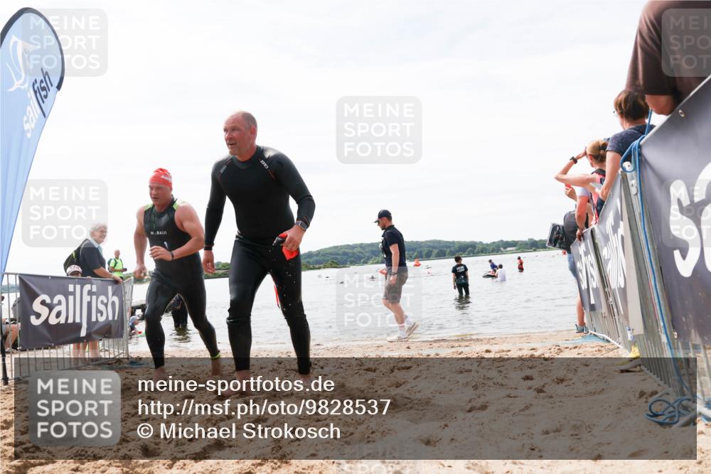 21.06.2026 - Viking Triathlon Michael Strokosch http://msf.ph/oto/9828537 21.06.2026 10:51:36 Schwimmen 335, 609, 628 meine-sportfotos.de