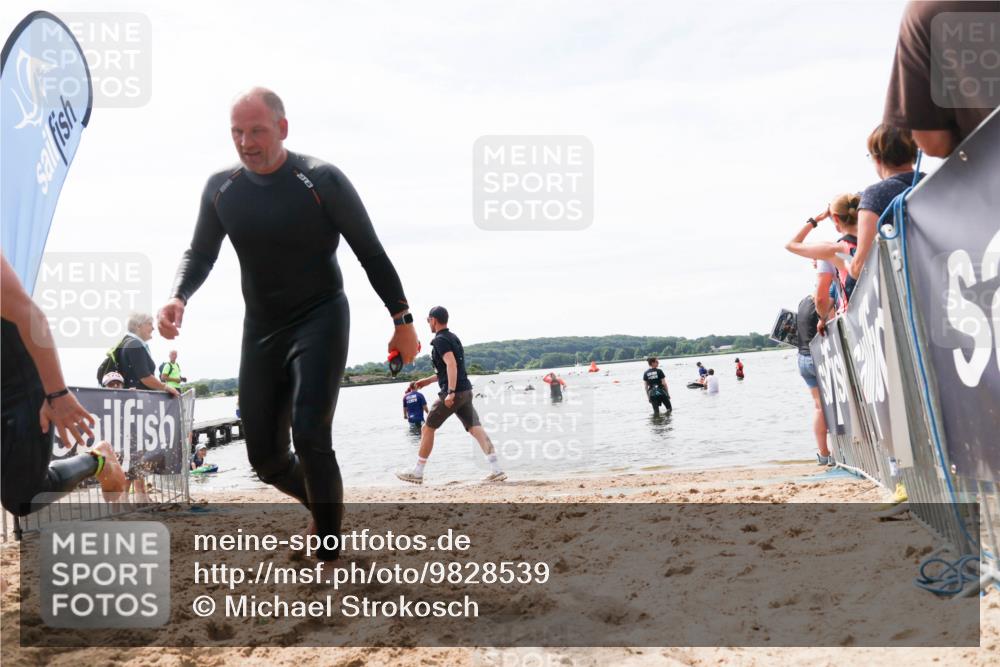 21.06.2026 - Viking Triathlon Michael Strokosch http://msf.ph/oto/9828539 21.06.2026 10:51:37 Schwimmen 609, 628 meine-sportfotos.de
