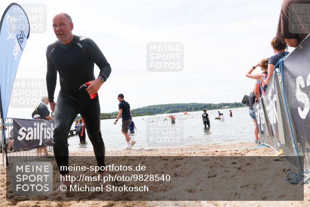 21.06.2026 - Viking Triathlon Michael Strokosch http://msf.ph/oto/9828540 21.06.2026 10:51:37 Schwimmen 609, 628 meine-sportfotos.de