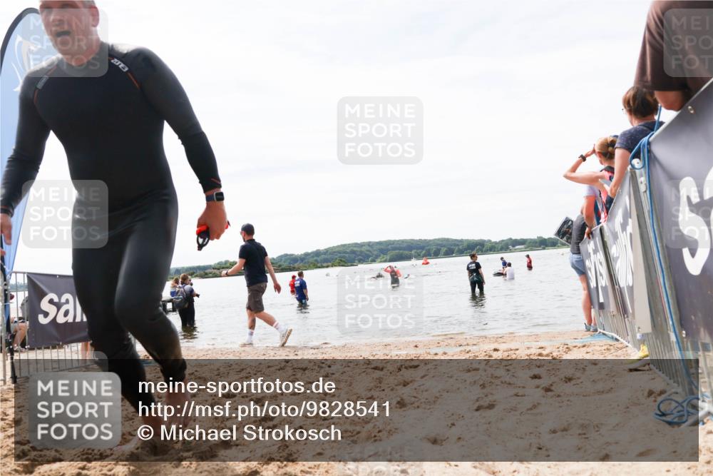 21.06.2026 - Viking Triathlon Michael Strokosch http://msf.ph/oto/9828541 21.06.2026 10:51:37 Schwimmen 609, 628 meine-sportfotos.de