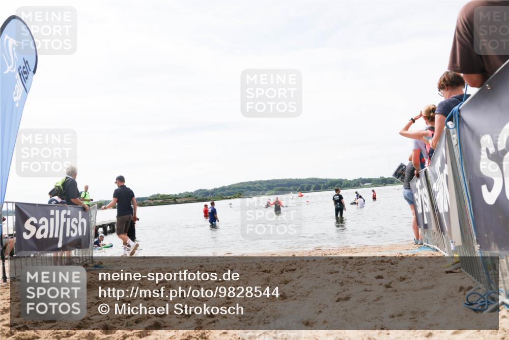 21.06.2026 - Viking Triathlon Michael Strokosch http://msf.ph/oto/9828544 21.06.2026 10:51:38 Schwimmen 609, 628 meine-sportfotos.de