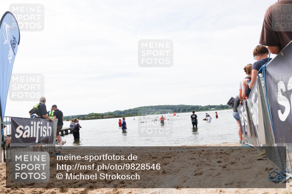 21.06.2026 - Viking Triathlon Michael Strokosch http://msf.ph/oto/9828546 21.06.2026 10:51:39 Schwimmen 609 meine-sportfotos.de