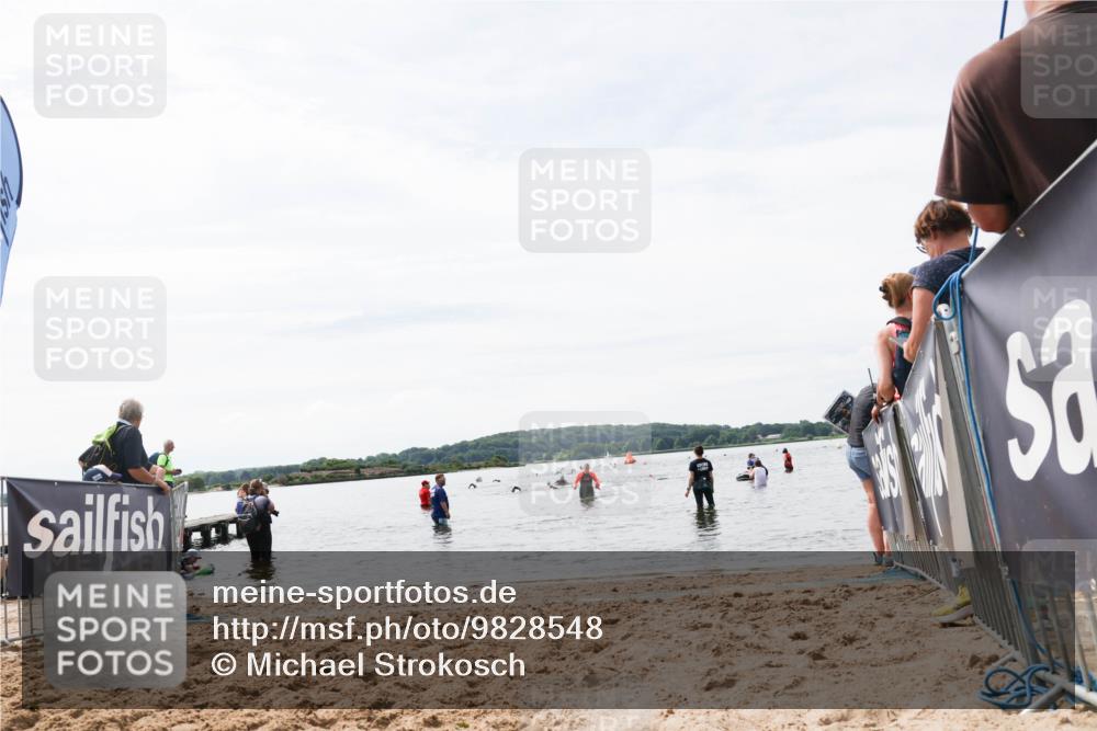 21.06.2026 - Viking Triathlon Michael Strokosch http://msf.ph/oto/9828548 21.06.2026 10:51:40 Schwimmen 609 meine-sportfotos.de