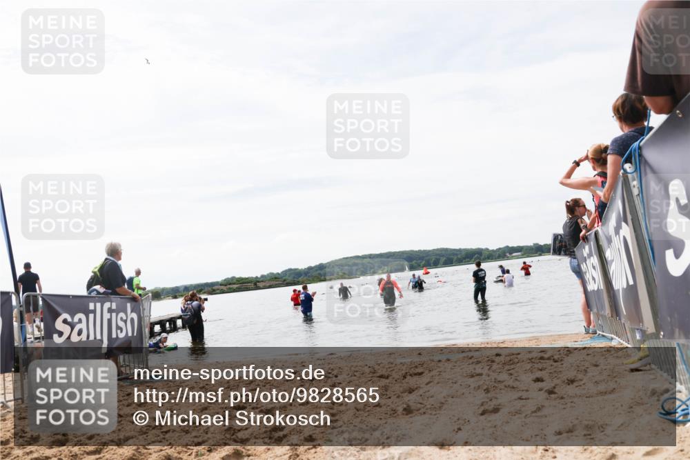21.06.2026 - Viking Triathlon Michael Strokosch http://msf.ph/oto/9828565 21.06.2026 10:51:45 Schwimmen  meine-sportfotos.de
