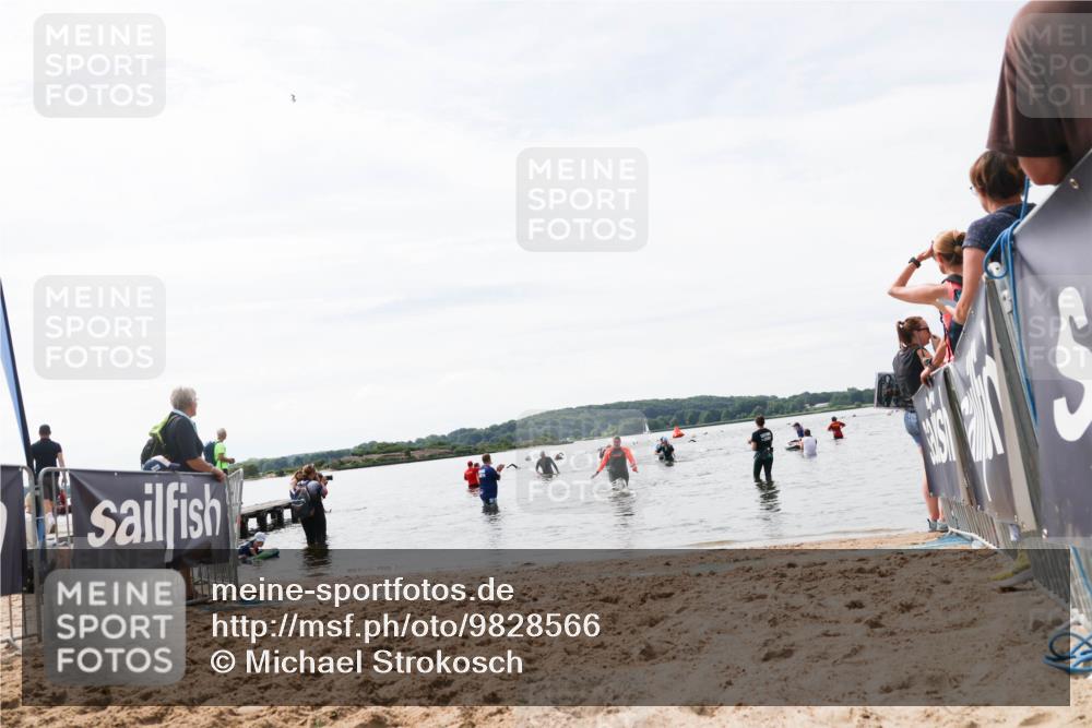 21.06.2026 - Viking Triathlon Michael Strokosch http://msf.ph/oto/9828566 21.06.2026 10:51:46 Schwimmen 642 meine-sportfotos.de
