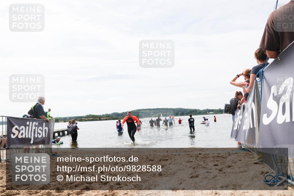 21.06.2026 - Viking Triathlon Michael Strokosch http://msf.ph/oto/9828588 21.06.2026 10:51:53 Schwimmen 642 meine-sportfotos.de