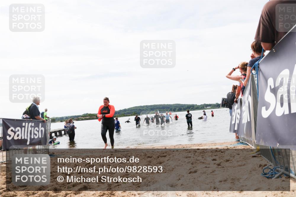 21.06.2026 - Viking Triathlon Michael Strokosch http://msf.ph/oto/9828593 21.06.2026 10:51:55 Schwimmen 642 meine-sportfotos.de