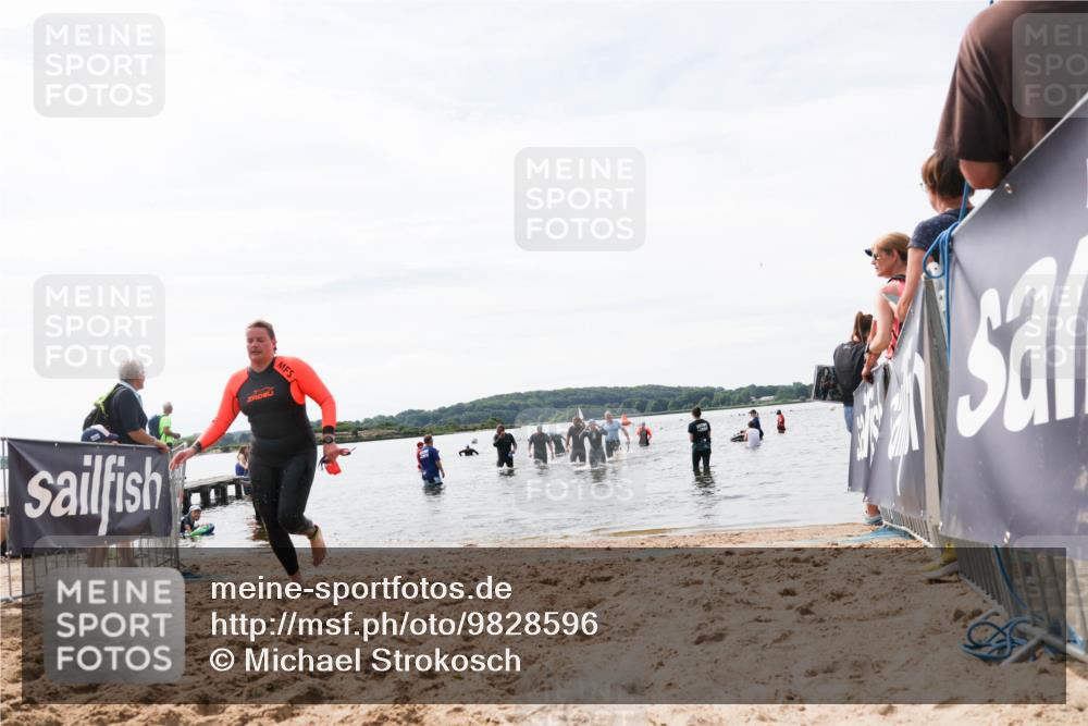 21.06.2026 - Viking Triathlon Michael Strokosch http://msf.ph/oto/9828596 21.06.2026 10:51:56 Schwimmen 642 meine-sportfotos.de