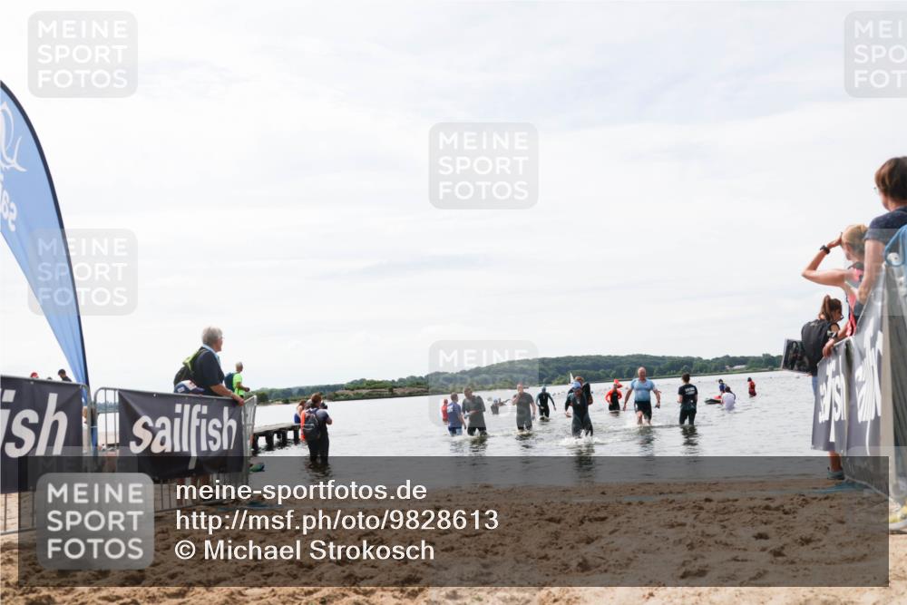 21.06.2026 - Viking Triathlon Michael Strokosch http://msf.ph/oto/9828613 21.06.2026 10:52:01 Schwimmen 362, 512, 642 meine-sportfotos.de