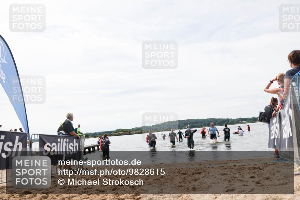 21.06.2026 - Viking Triathlon Michael Strokosch http://msf.ph/oto/9828615 21.06.2026 10:52:02 Schwimmen 252, 362, 512 meine-sportfotos.de