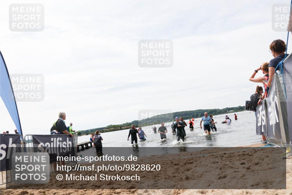 21.06.2026 - Viking Triathlon Michael Strokosch http://msf.ph/oto/9828620 21.06.2026 10:52:04 Schwimmen 174, 252, 362, 491, 512 meine-sportfotos.de