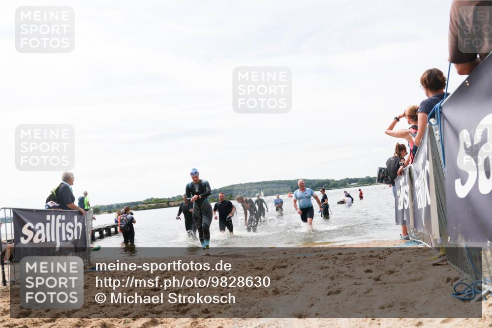 21.06.2026 - Viking Triathlon Michael Strokosch http://msf.ph/oto/9828630 21.06.2026 10:52:07 Schwimmen 174, 252, 362, 491, 512 meine-sportfotos.de