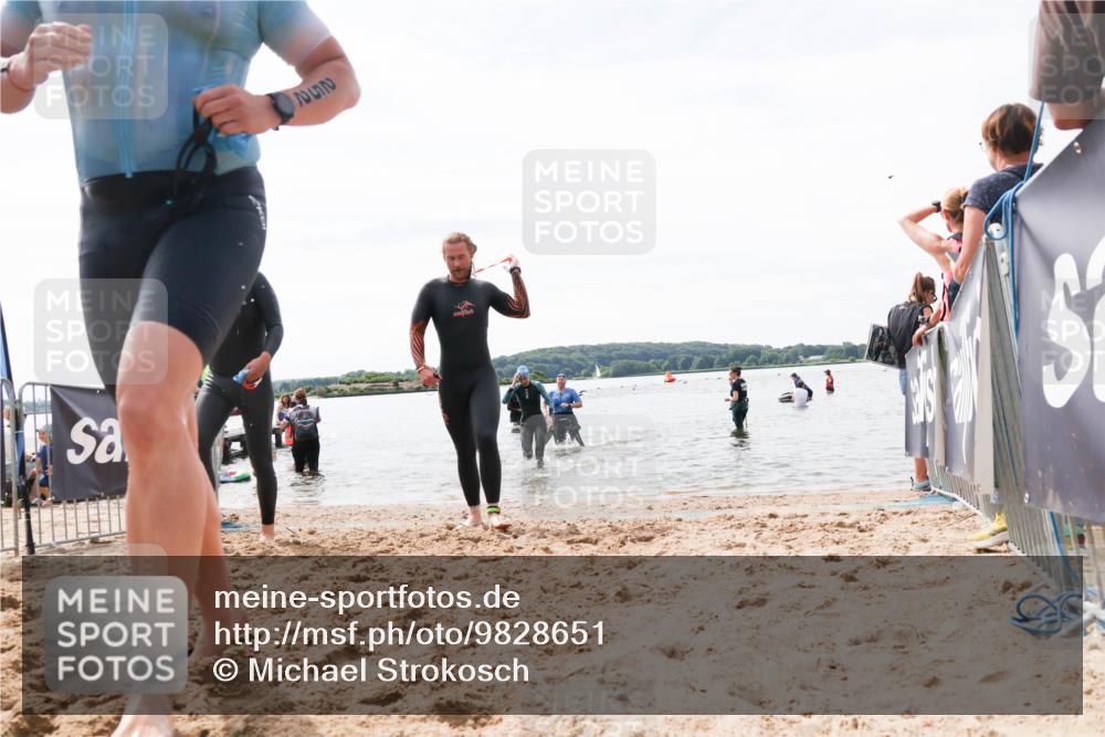 21.06.2026 - Viking Triathlon Michael Strokosch http://msf.ph/oto/9828651 21.06.2026 10:52:14 Schwimmen 40, 174, 252, 272, 362, 491, 512 meine-sportfotos.de