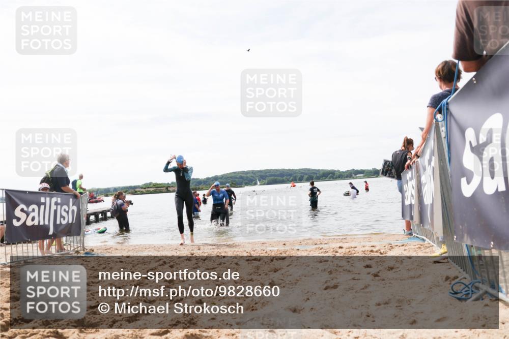 21.06.2026 - Viking Triathlon Michael Strokosch http://msf.ph/oto/9828660 21.06.2026 10:52:17 Schwimmen 40, 174, 222, 252, 272, 491 meine-sportfotos.de