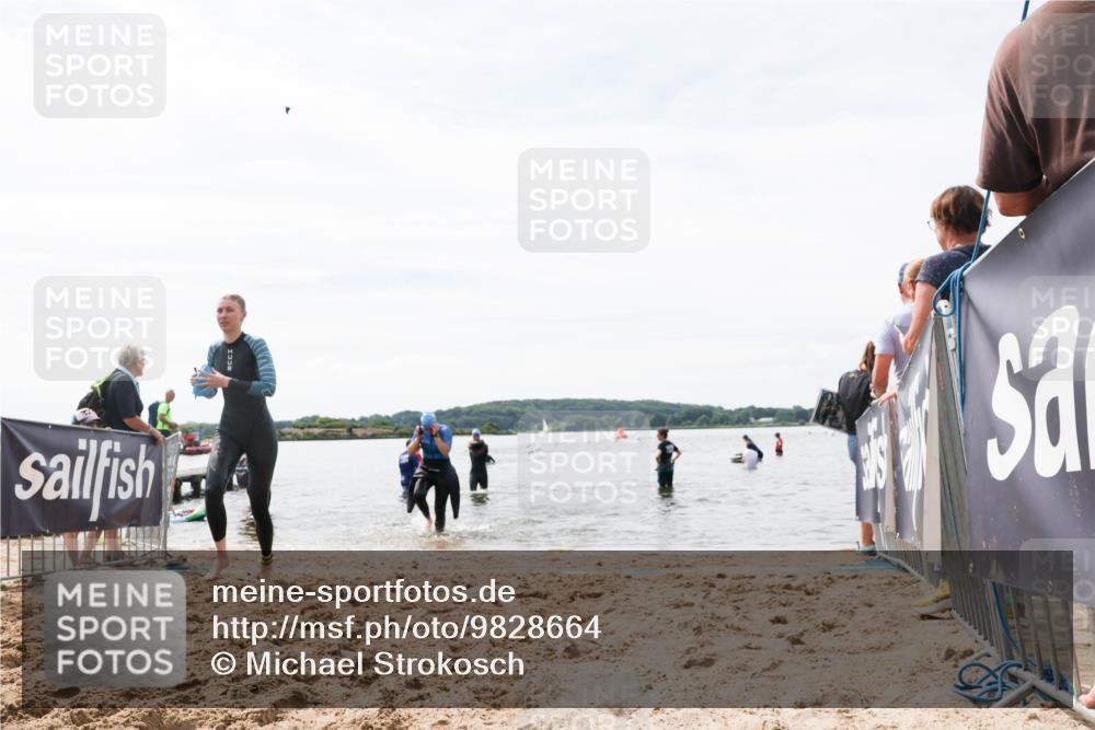 21.06.2026 - Viking Triathlon Michael Strokosch http://msf.ph/oto/9828664 21.06.2026 10:52:18 Schwimmen 40, 174, 222, 272, 491 meine-sportfotos.de