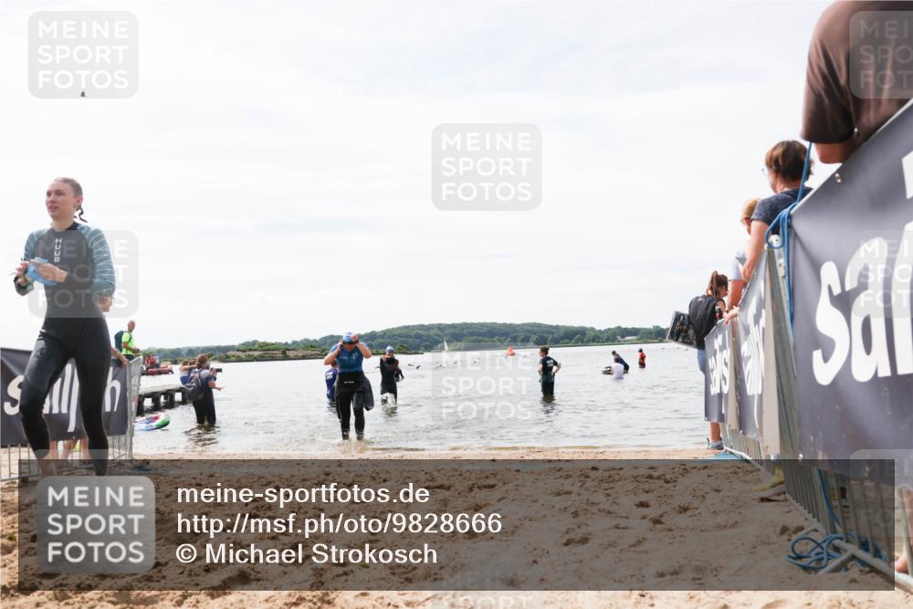 21.06.2026 - Viking Triathlon Michael Strokosch http://msf.ph/oto/9828666 21.06.2026 10:52:19 Schwimmen 40, 222, 272, 491 meine-sportfotos.de