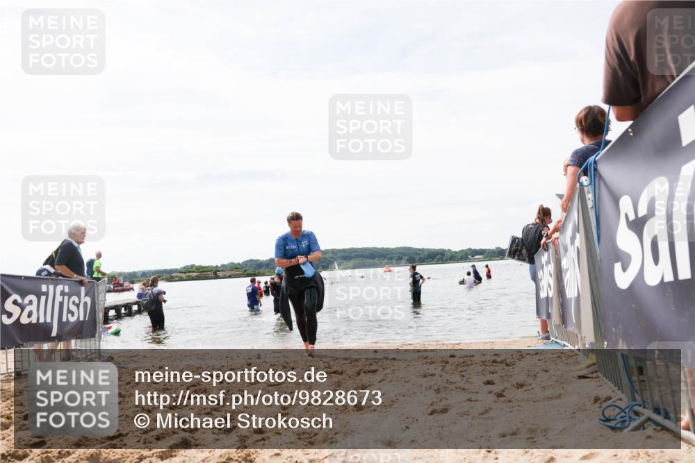 21.06.2026 - Viking Triathlon Michael Strokosch http://msf.ph/oto/9828673 21.06.2026 10:52:21 Schwimmen 40, 222, 272 meine-sportfotos.de