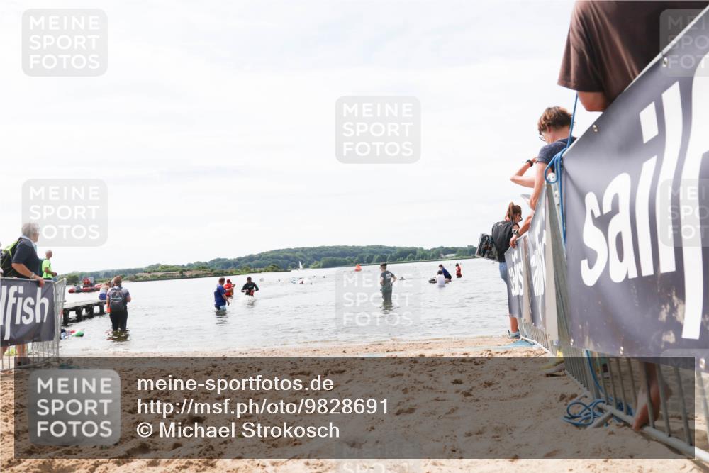 21.06.2026 - Viking Triathlon Michael Strokosch http://msf.ph/oto/9828691 21.06.2026 10:52:27 Schwimmen 222 meine-sportfotos.de