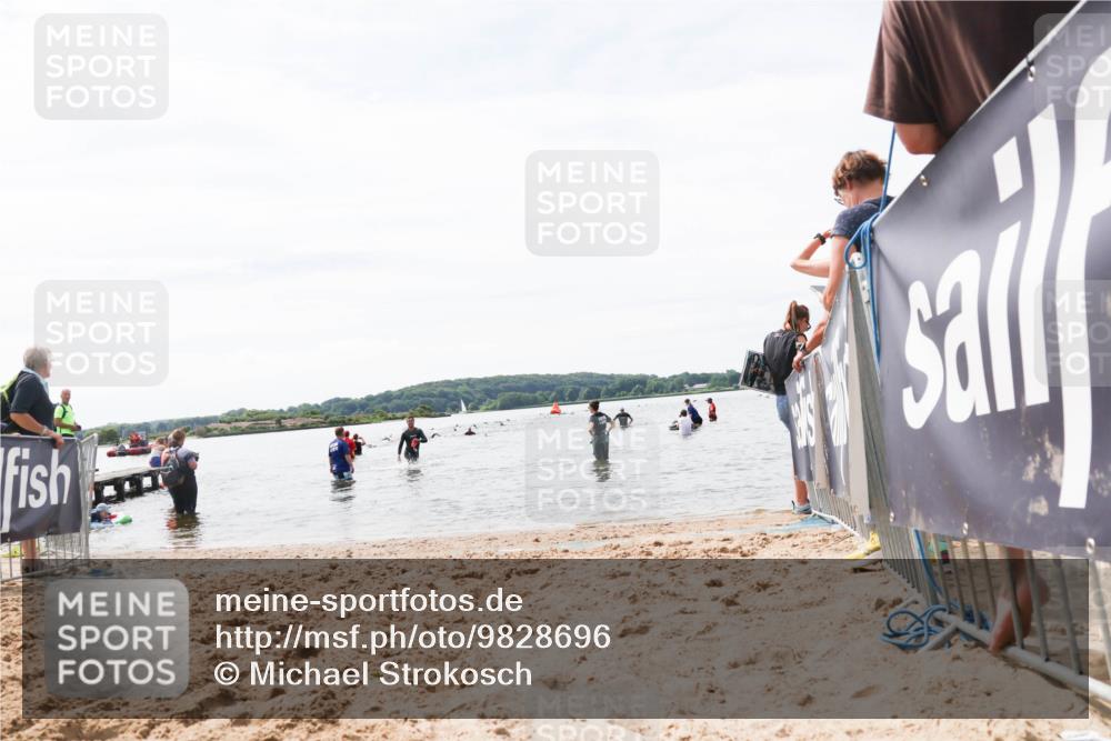 21.06.2026 - Viking Triathlon Michael Strokosch http://msf.ph/oto/9828696 21.06.2026 10:52:29 Schwimmen 222 meine-sportfotos.de