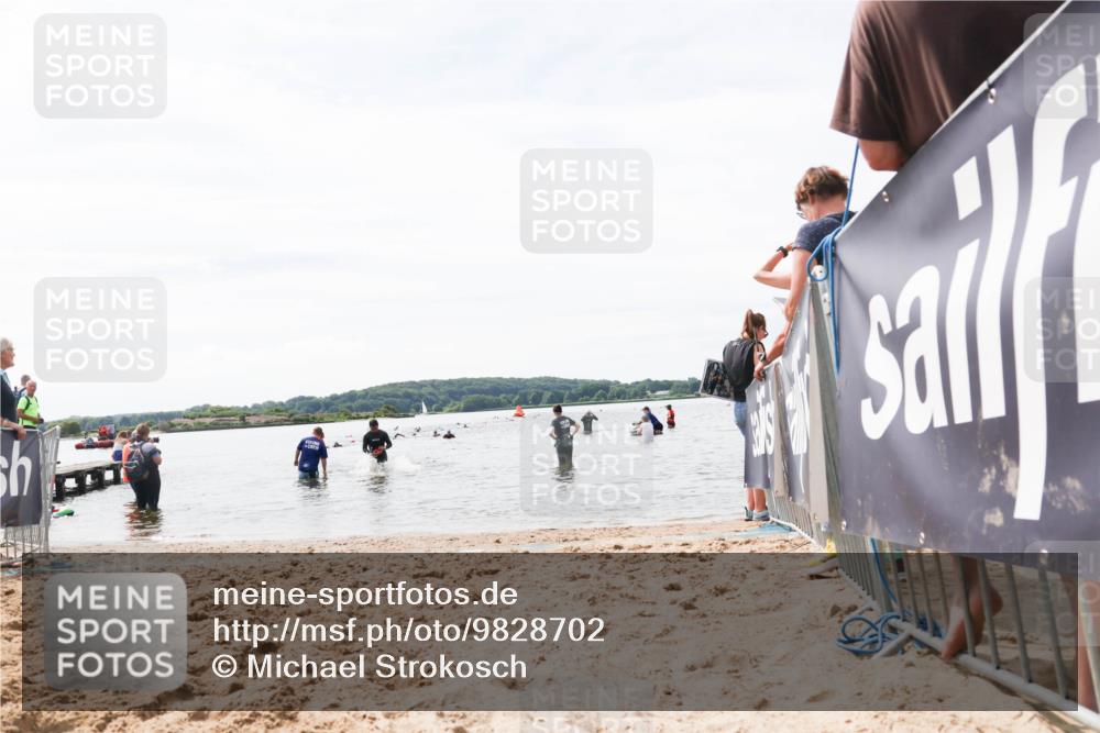 21.06.2026 - Viking Triathlon Michael Strokosch http://msf.ph/oto/9828702 21.06.2026 10:52:31 Schwimmen 222, 624 meine-sportfotos.de