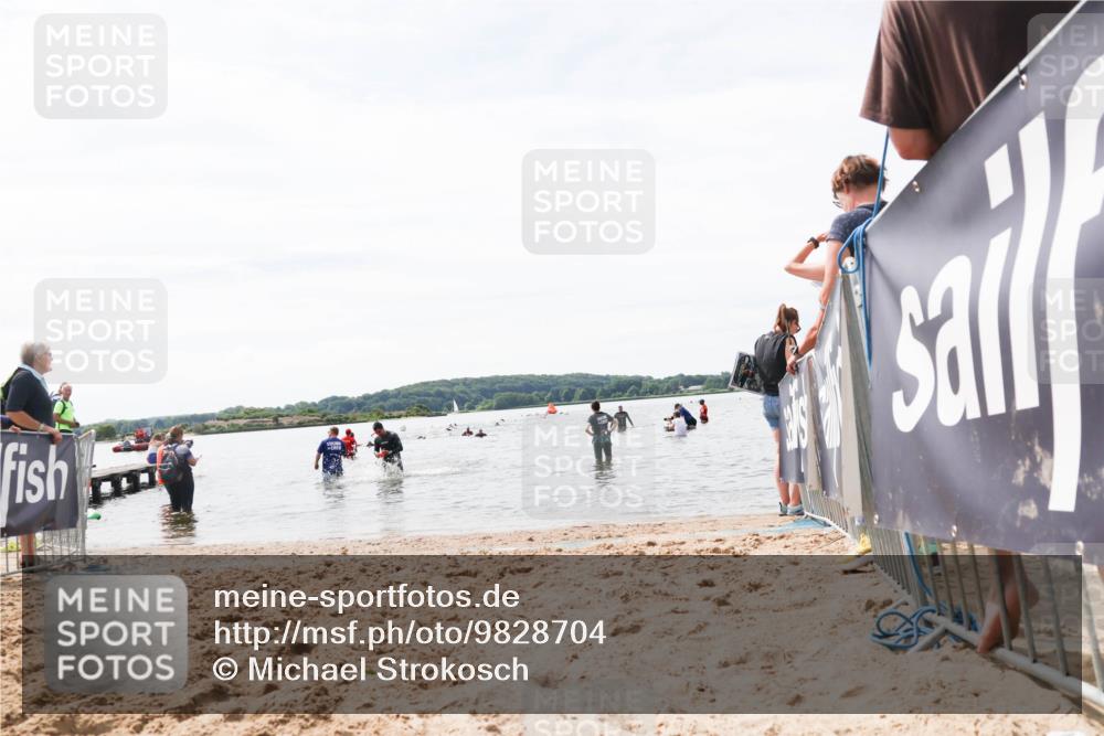 21.06.2026 - Viking Triathlon Michael Strokosch http://msf.ph/oto/9828704 21.06.2026 10:52:32 Schwimmen 624 meine-sportfotos.de