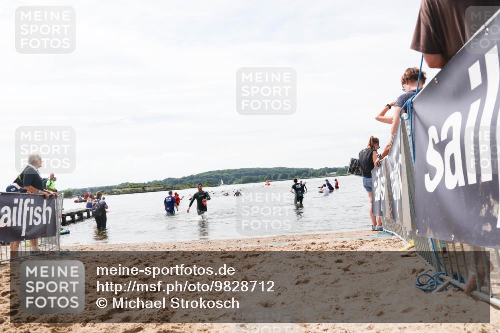 21.06.2026 - Viking Triathlon Michael Strokosch http://msf.ph/oto/9828712 21.06.2026 10:52:34 Schwimmen 624 meine-sportfotos.de
