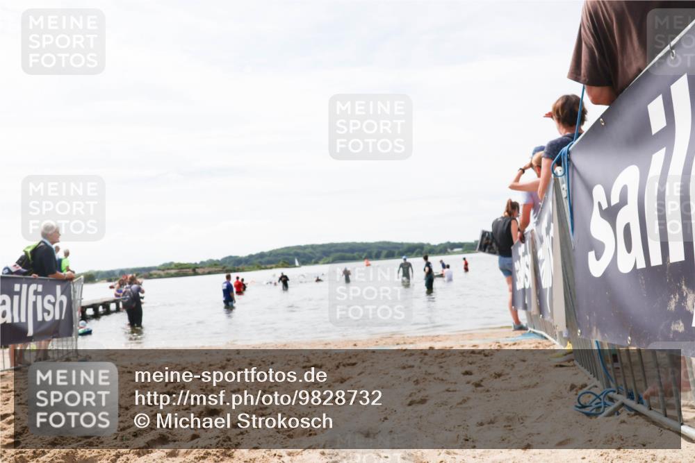 21.06.2026 - Viking Triathlon Michael Strokosch http://msf.ph/oto/9828732 21.06.2026 10:52:42 Schwimmen 624 meine-sportfotos.de