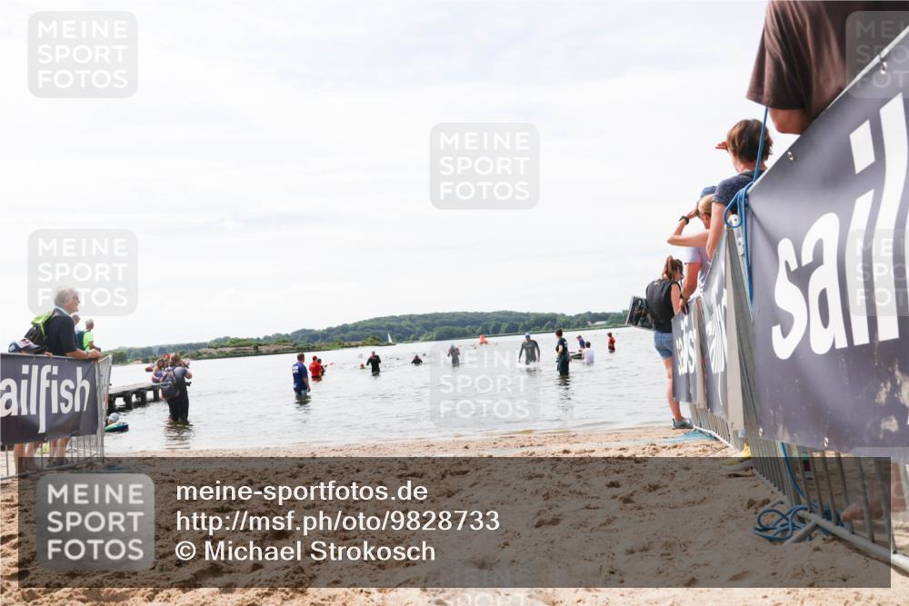21.06.2026 - Viking Triathlon Michael Strokosch http://msf.ph/oto/9828733 21.06.2026 10:52:42 Schwimmen 624 meine-sportfotos.de
