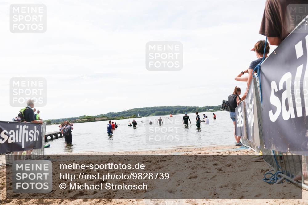 21.06.2026 - Viking Triathlon Michael Strokosch http://msf.ph/oto/9828739 21.06.2026 10:52:44 Schwimmen 624 meine-sportfotos.de