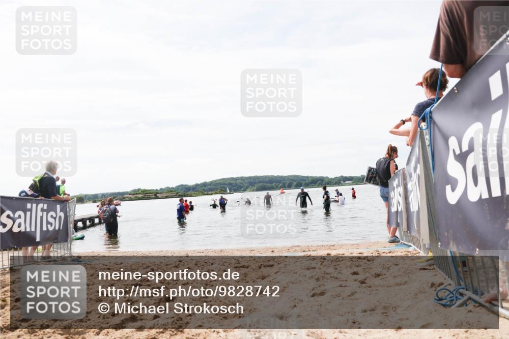 21.06.2026 - Viking Triathlon Michael Strokosch http://msf.ph/oto/9828742 21.06.2026 10:52:45 Schwimmen 624 meine-sportfotos.de