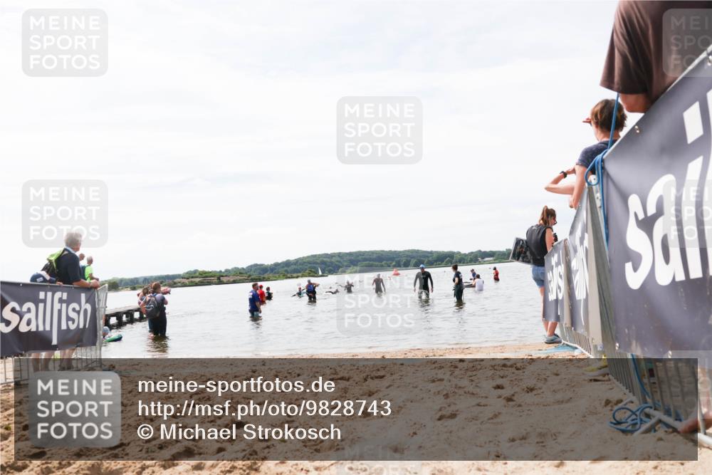 21.06.2026 - Viking Triathlon Michael Strokosch http://msf.ph/oto/9828743 21.06.2026 10:52:46 Schwimmen  meine-sportfotos.de