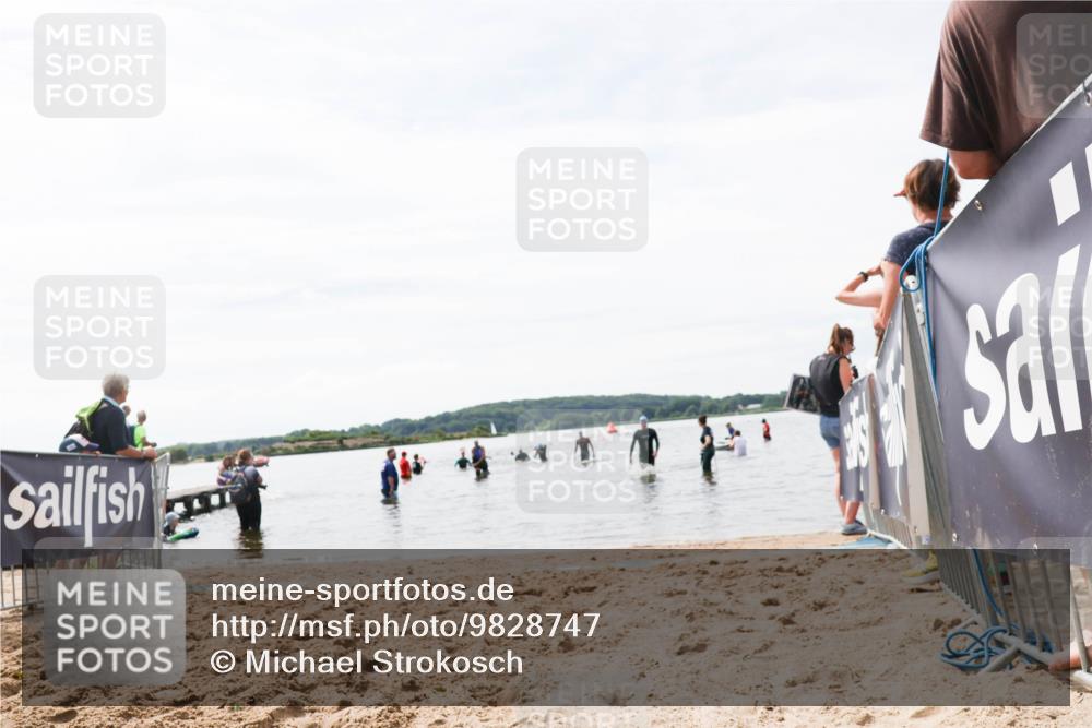 21.06.2026 - Viking Triathlon Michael Strokosch http://msf.ph/oto/9828747 21.06.2026 10:52:47 Schwimmen  meine-sportfotos.de