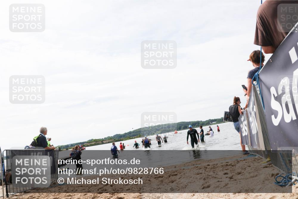 21.06.2026 - Viking Triathlon Michael Strokosch http://msf.ph/oto/9828766 21.06.2026 10:52:53 Schwimmen 385 meine-sportfotos.de